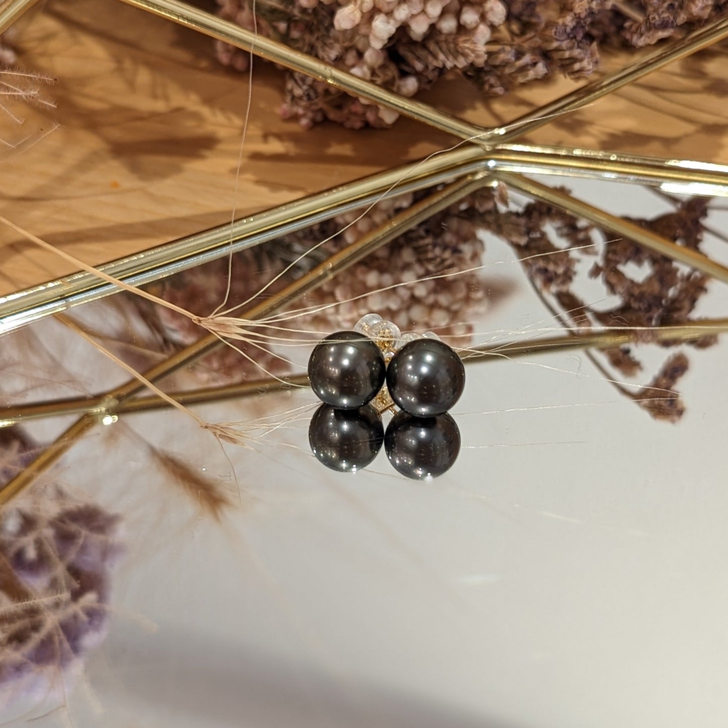 黒蝶真珠 ピアス 10mm