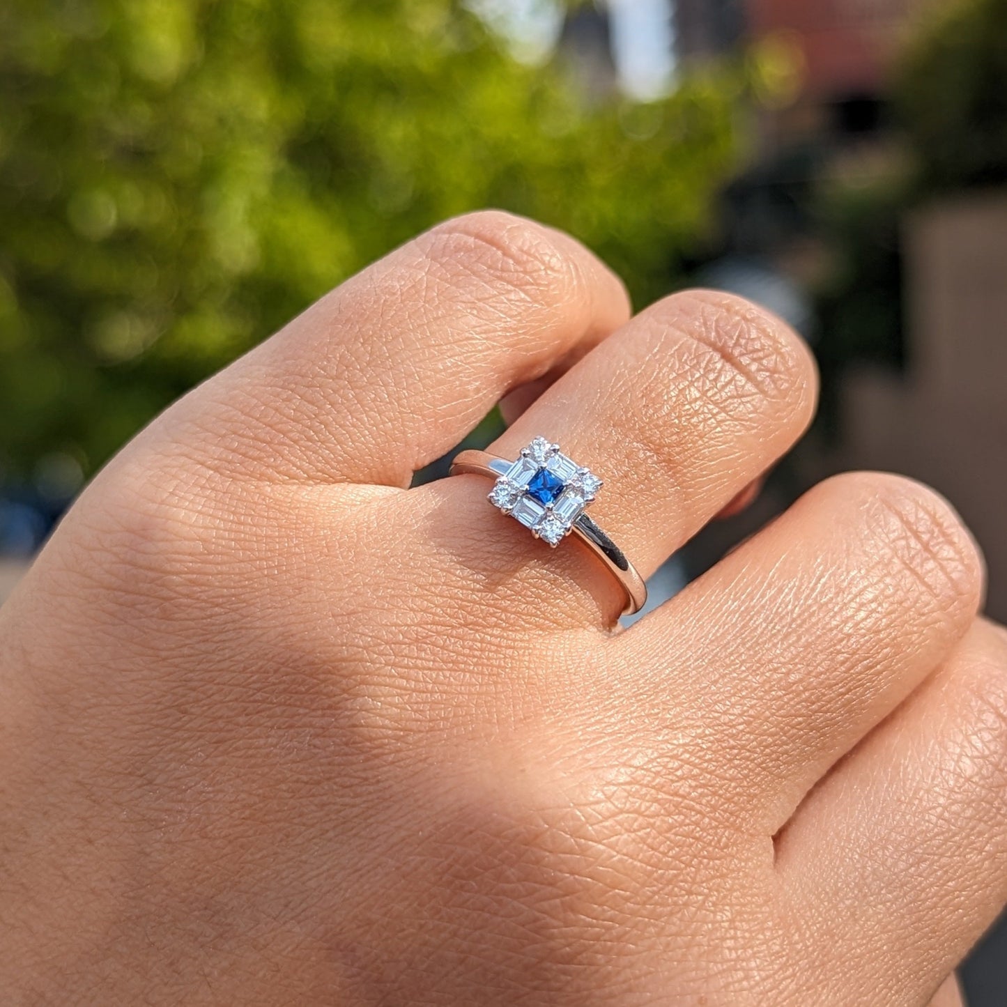 スクエアリングミニ PT・サファイア0.11ct x ダイヤモンド0.32ct