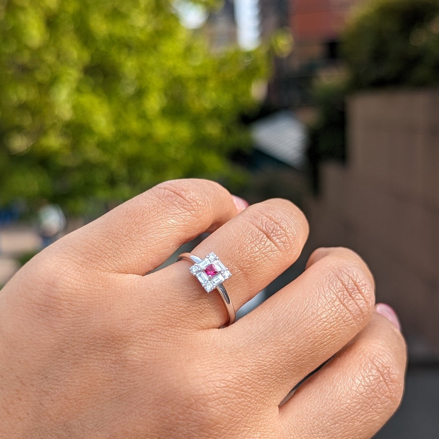 スクエアリング・ミニ PT・ルビー0.09ct x ダイヤモンド0.32ct