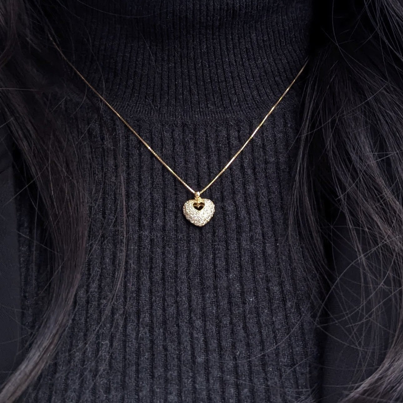 10. 【チャリティ企画】ぷっくりハート♡パヴェYGネックレス 0.52ct