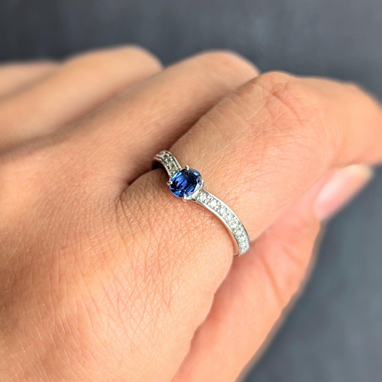 【Blue Moon Ring】 PT サファイアリング お着物にも