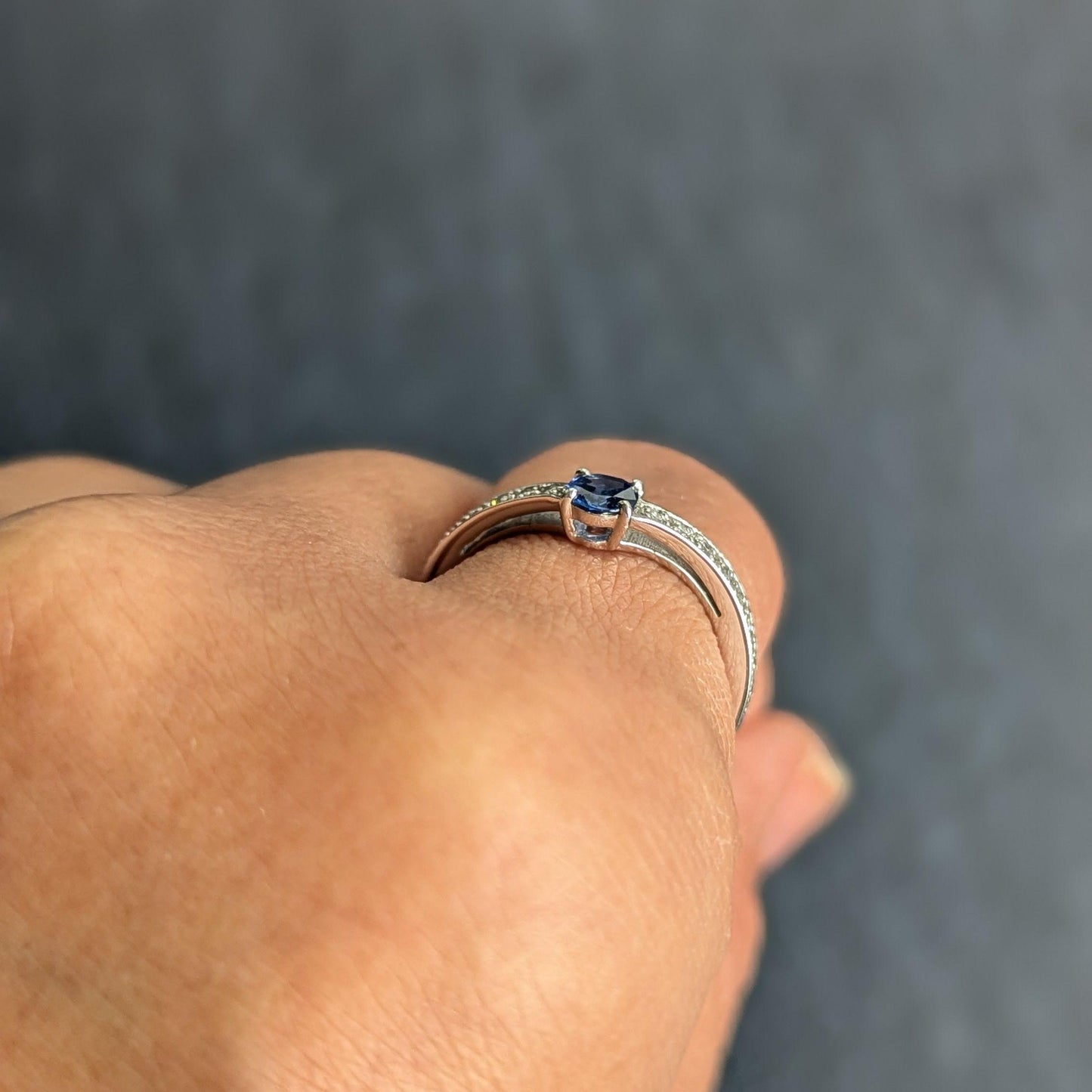 【Blue Moon Ring】 PT サファイアリング お着物にも