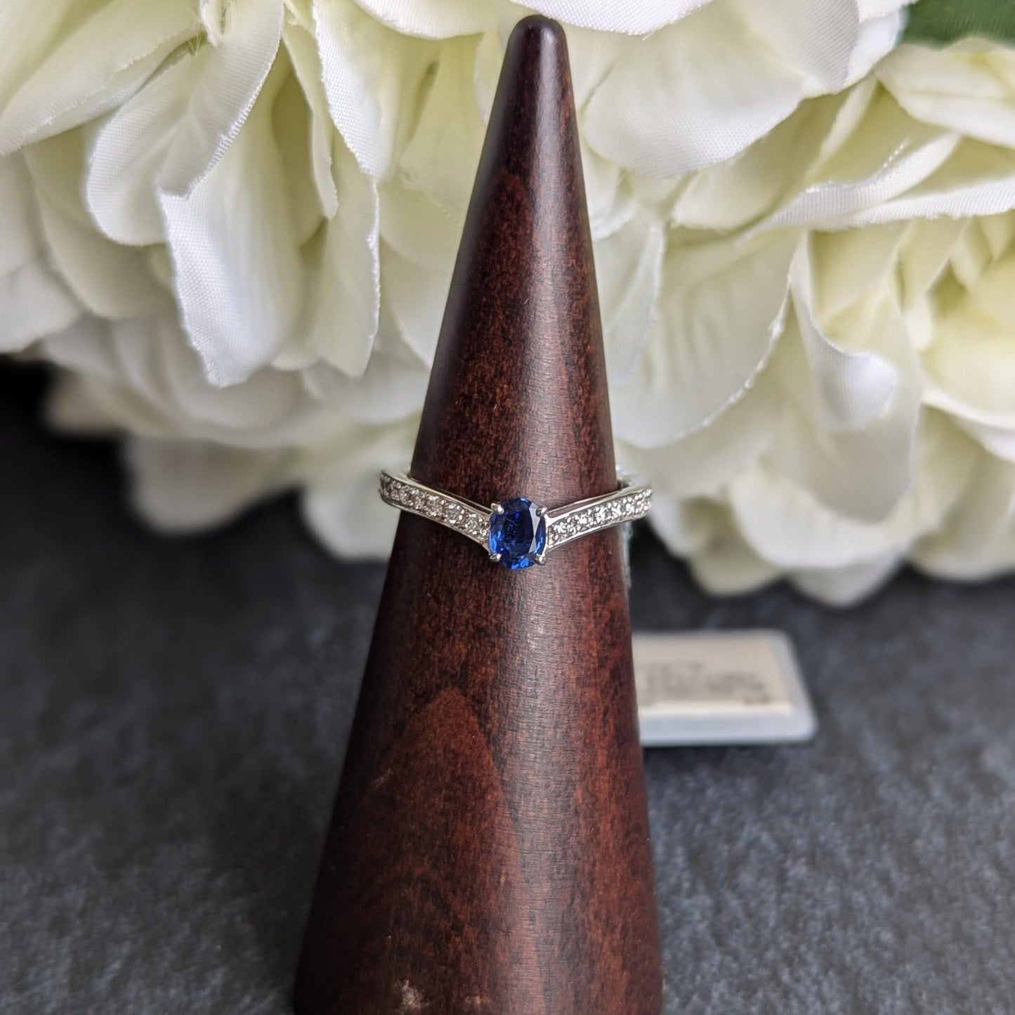 【Blue Moon Ring】 PT サファイアリング お着物にも