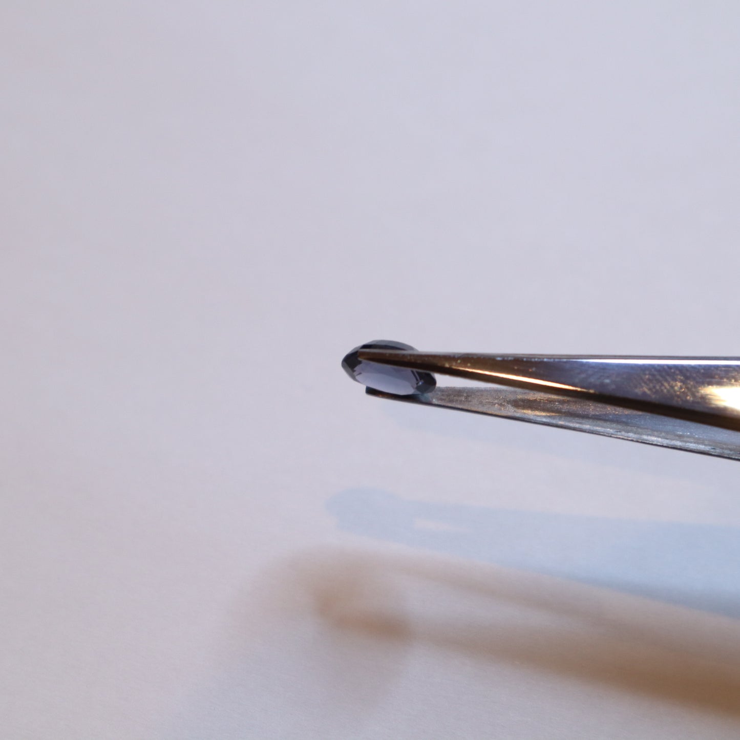 天然スピネル・バイオレットブルースピネル・1.74ct・スリランカCGL鑑定書付き