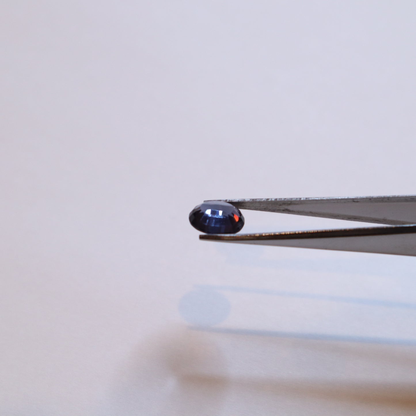 天然スピネル・バイオレットブルースピネル・1.74ct・スリランカCGL鑑定書付き