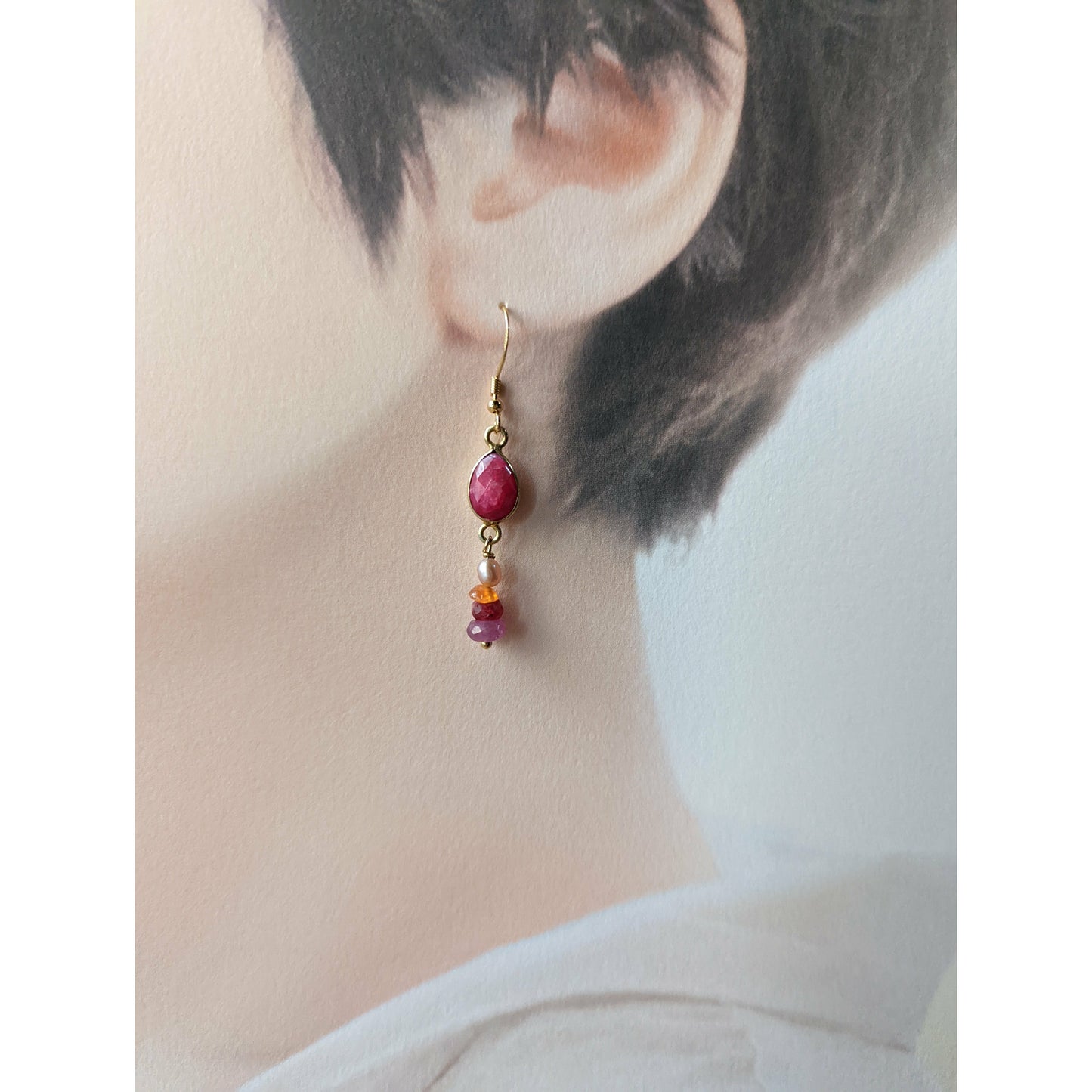 ルビー チェーンピアス