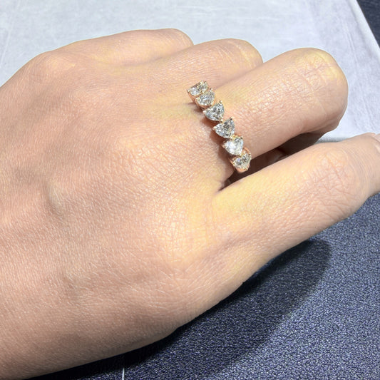 7石1.43ct 横向きハートシェイプ リング