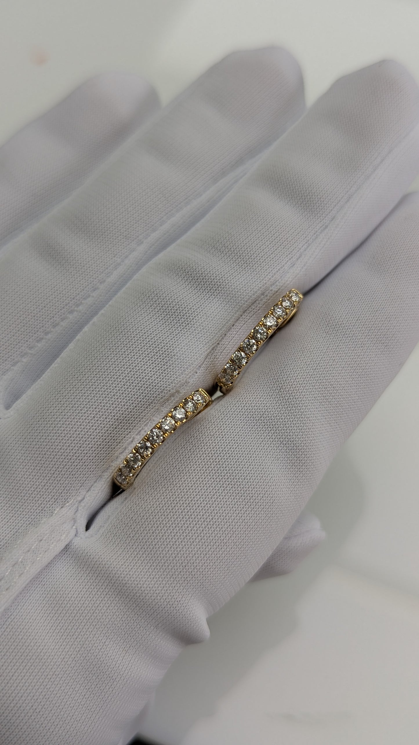 【1560フープ】18石・約0.5ct前後・2mm x 18mm