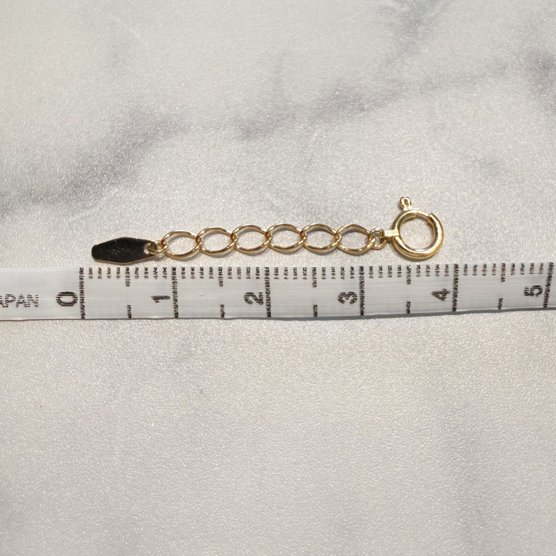 3cmアジャスター。チェーン部分が3cmです。
