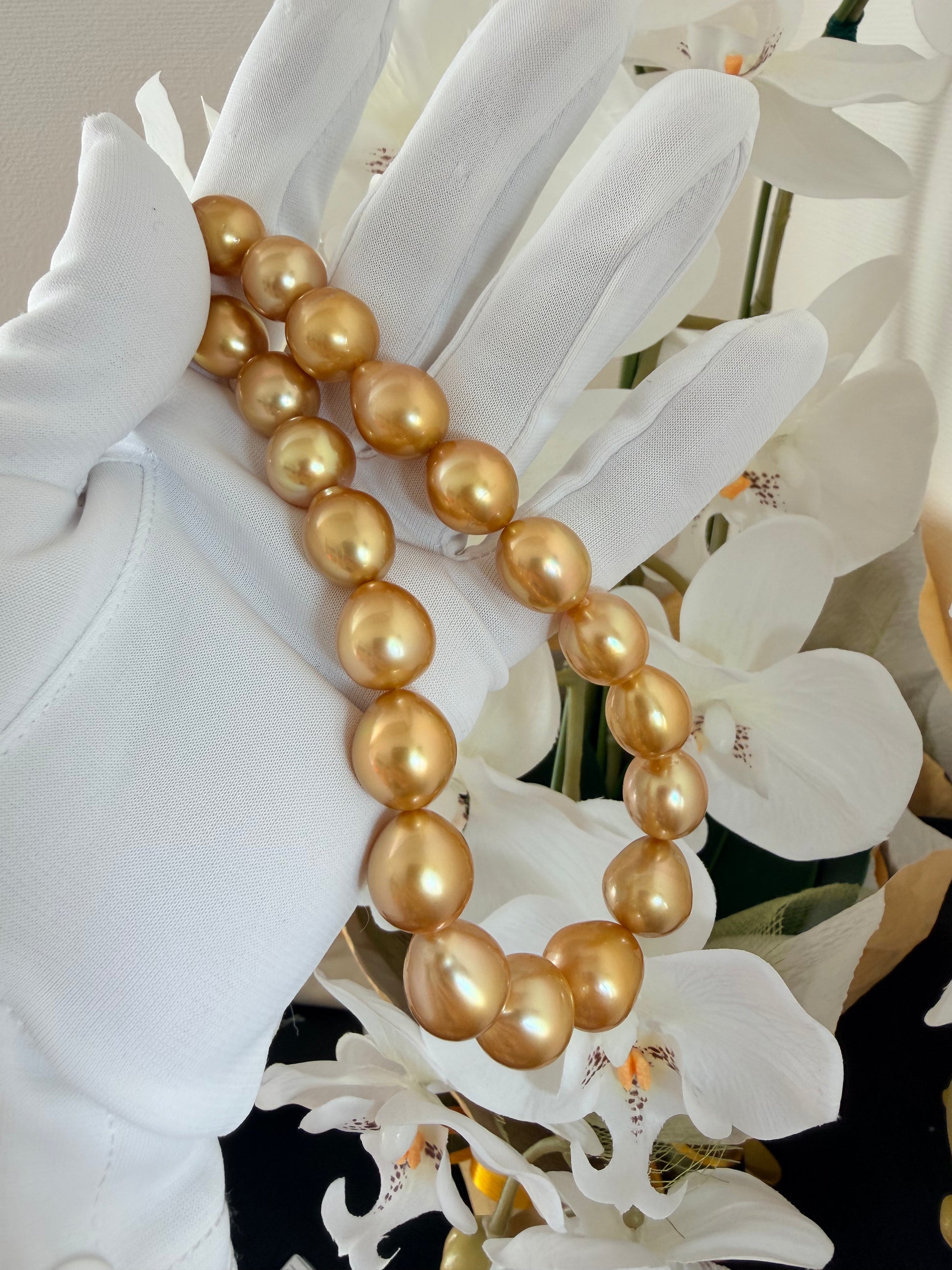 南洋ゴールデン ムーンレインボー 真珠科学研究所・真珠鑑別鑑定書付き