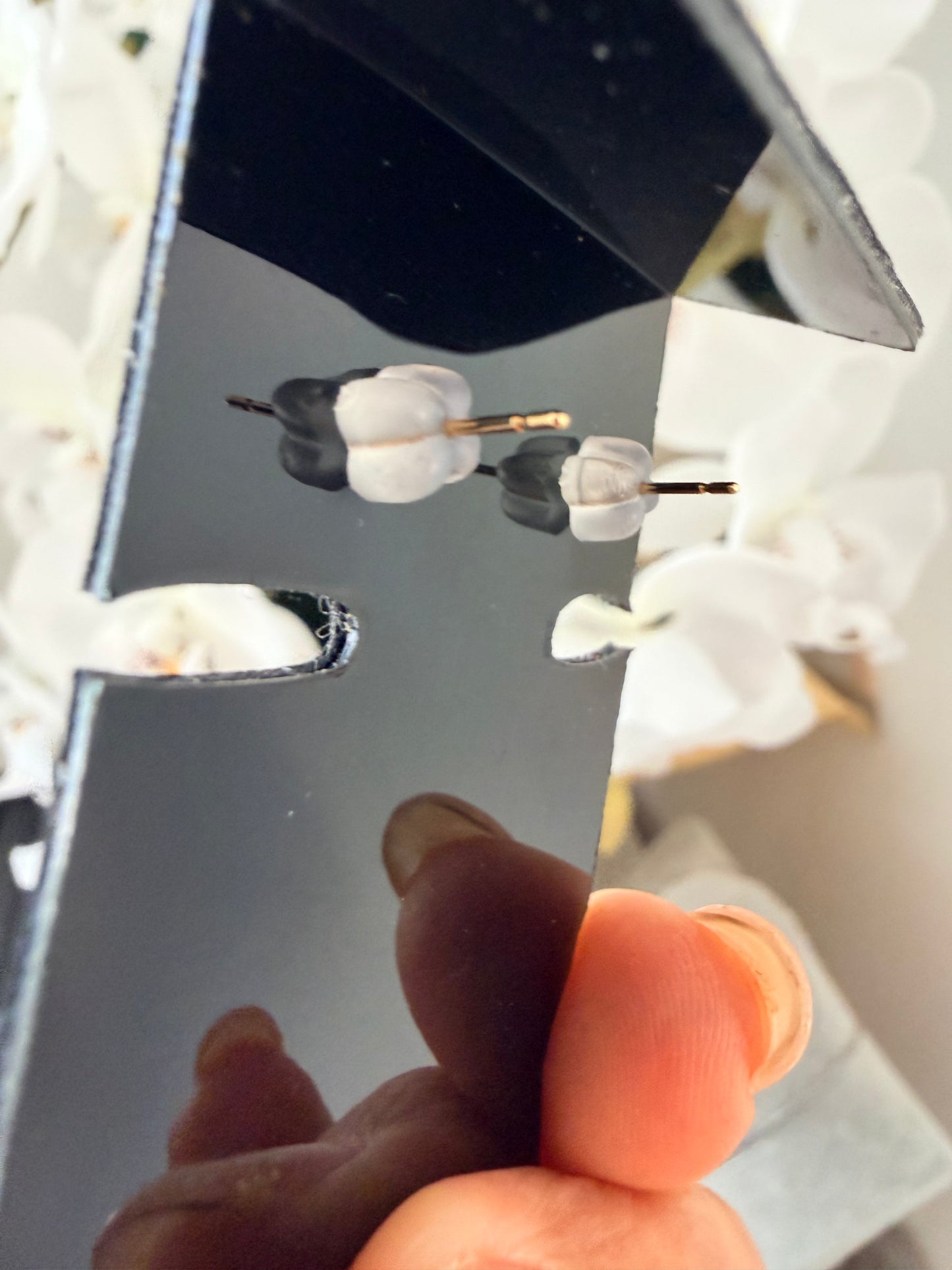 約8.5mm K18 あこや真珠ピアス