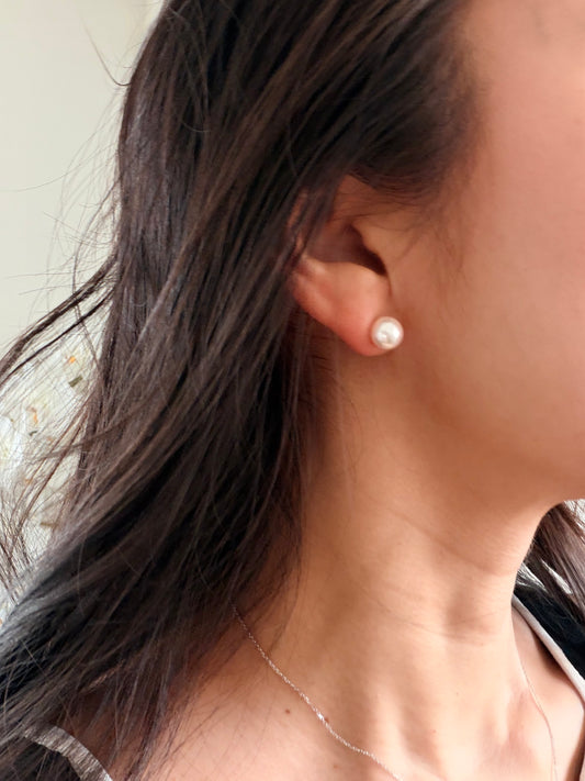 約8.5mm K18 あこや真珠ピアス