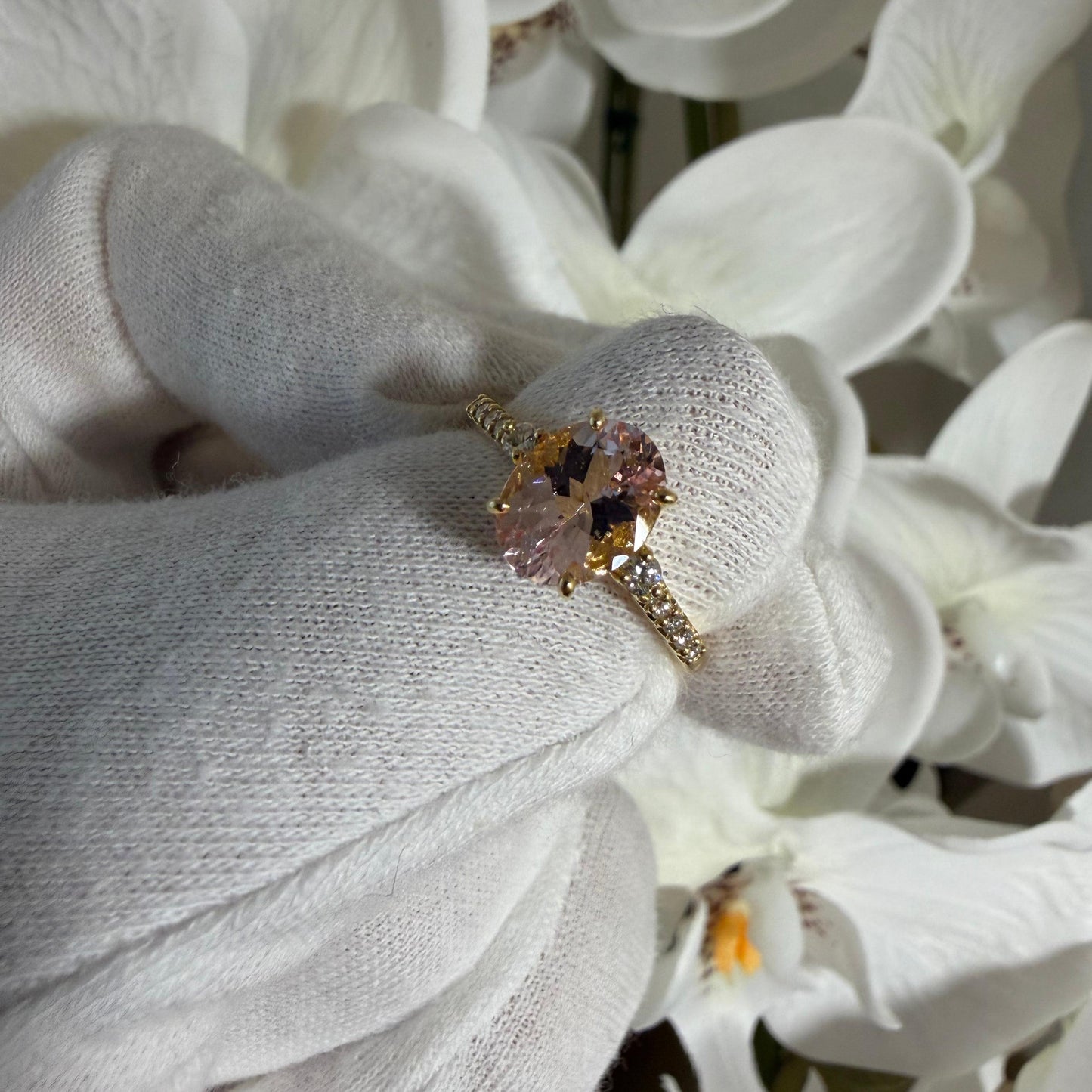 【Dance】オーバルシェイプ・モルガナイトリング YG