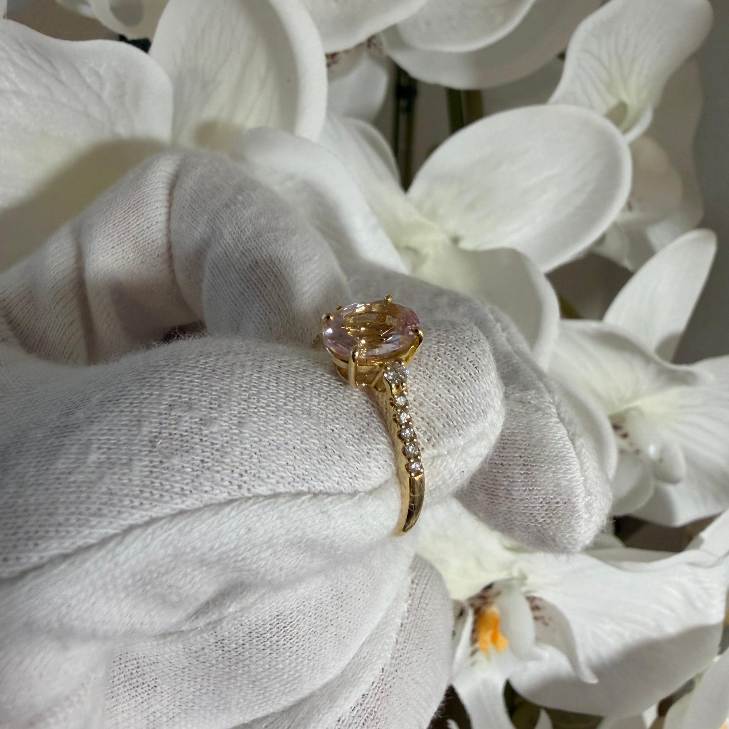 【Dance】オーバルシェイプ・モルガナイトリング YG