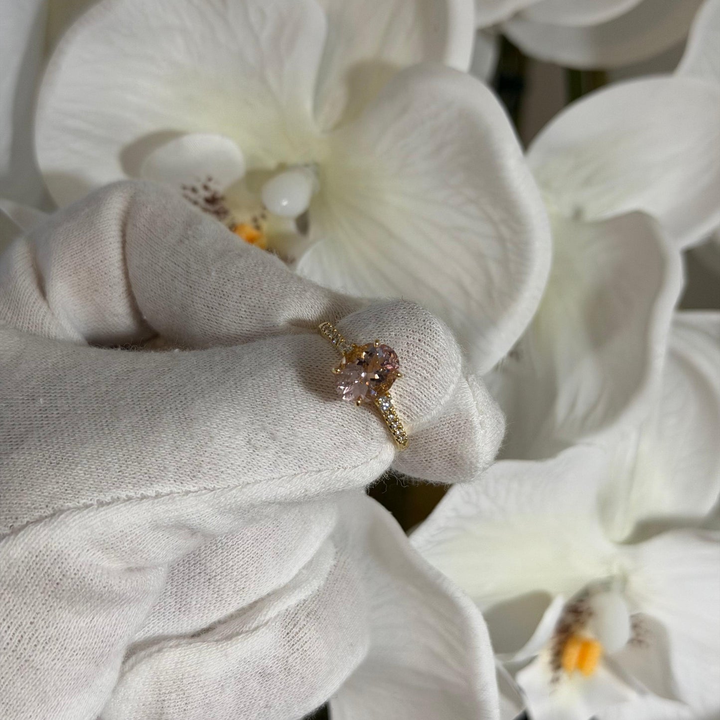 【Dance】オーバルシェイプ・モルガナイトリング YG