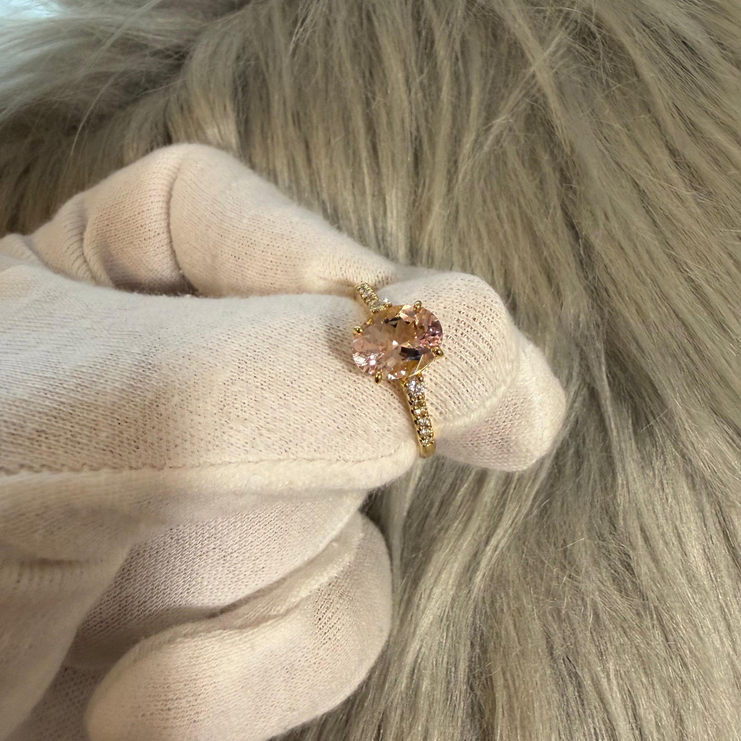 【Dance】オーバルシェイプ・モルガナイトリング YG