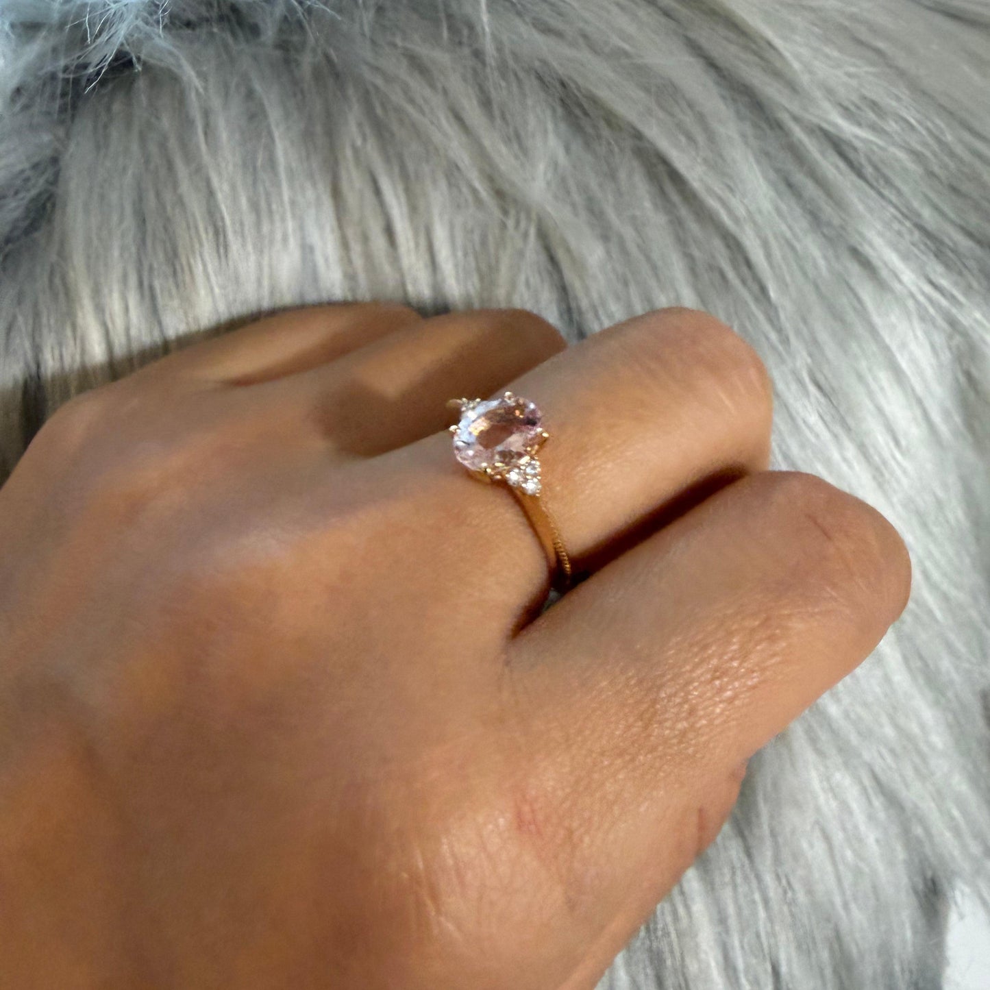 【ロマンティックモルガナイト】オーバルシェイプ・モルガナイトリング PG