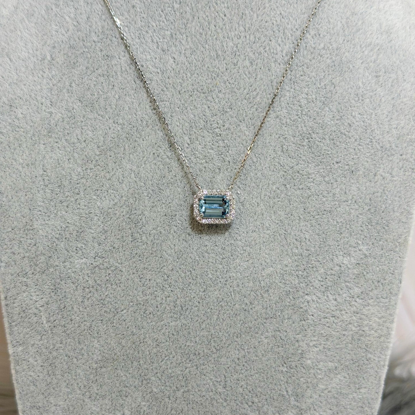 PTアクアマリンネックレス