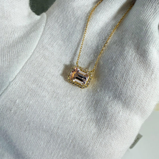 YGモルガナイトネックレス