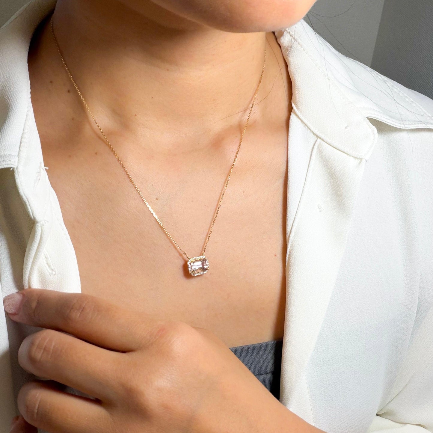 YGモルガナイトネックレス