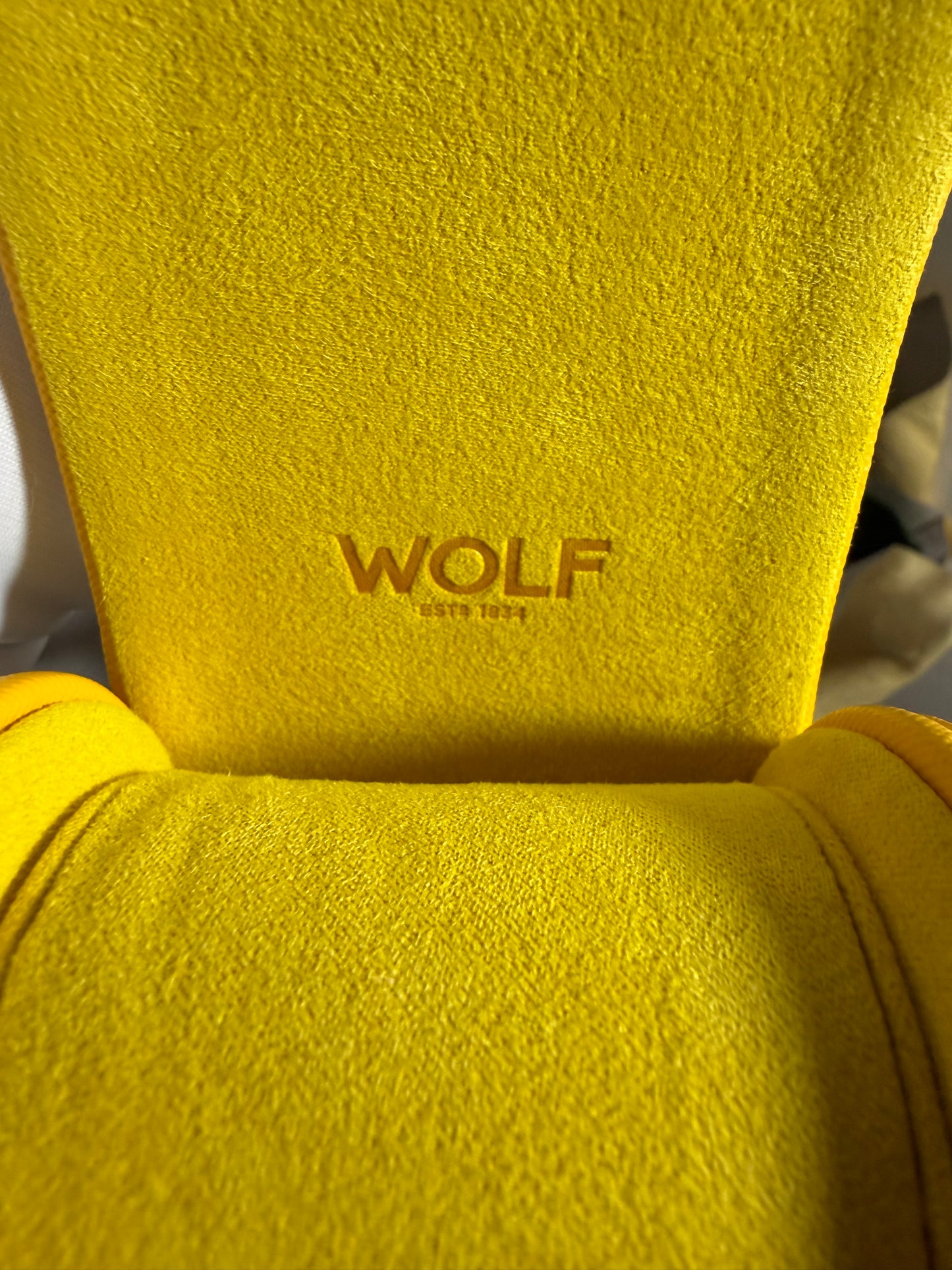 WOLF tutti frutti　ウォッチケース