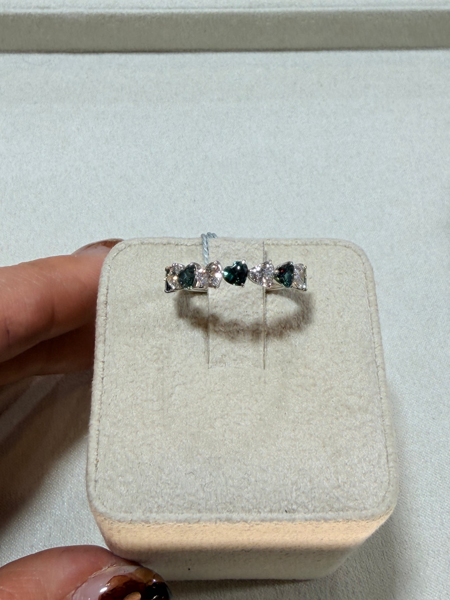 10. PT アレキサンドライト ハーフエタニティリング