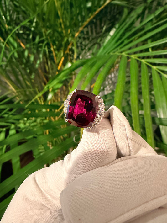 01. PT ロードライト 真紅の花リング