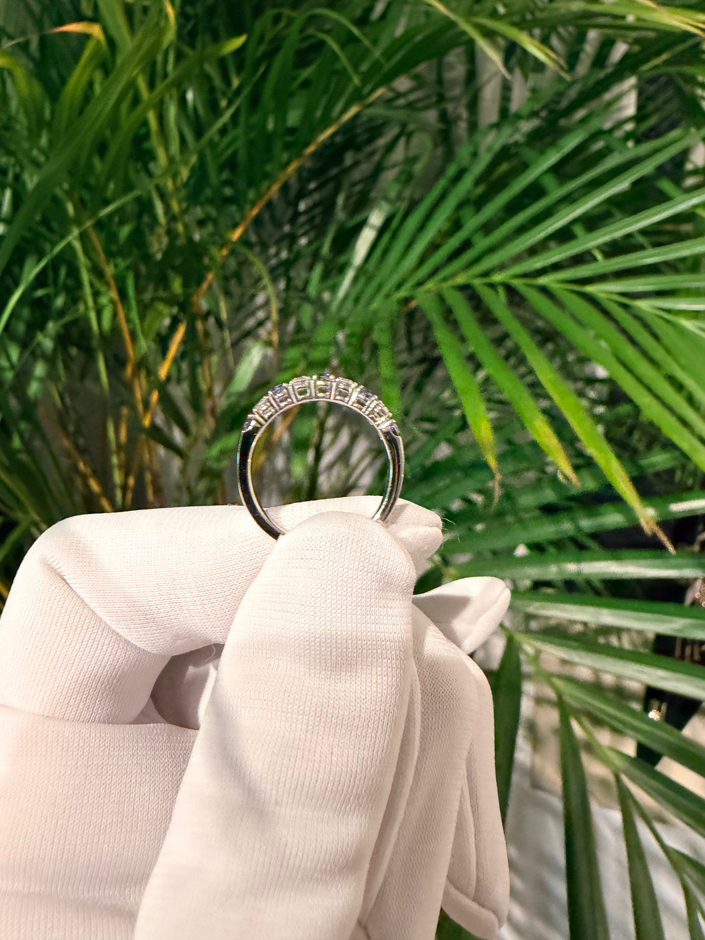 10. PT アレキサンドライト ハーフエタニティリング