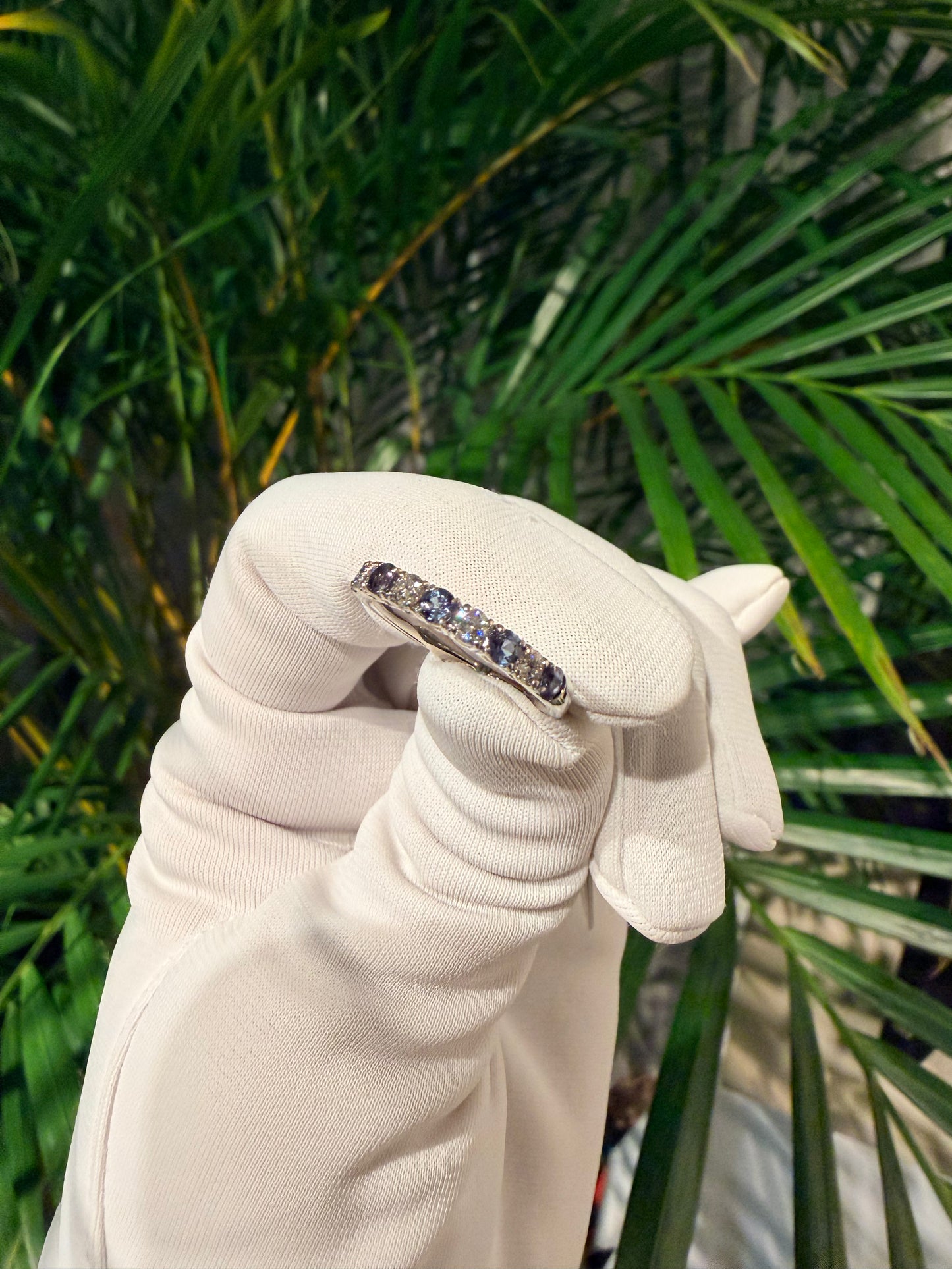 10. PT アレキサンドライト ハーフエタニティリング