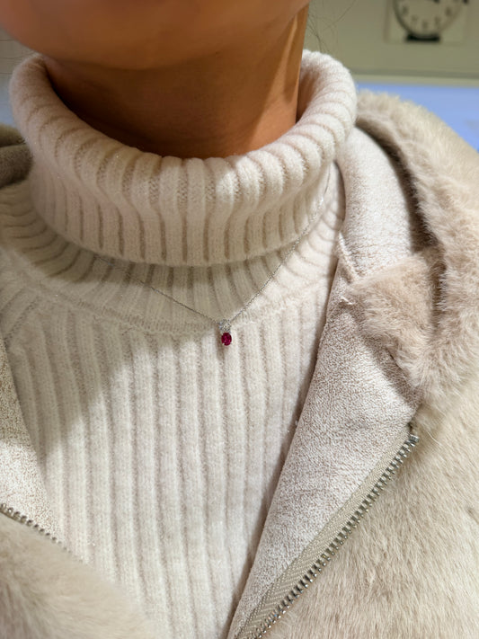 24. PT ルビーネックレス