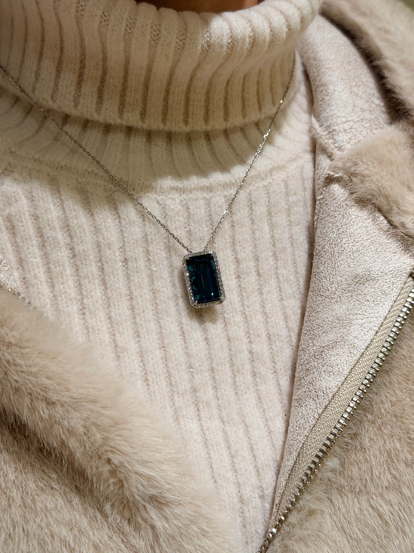 17. PT インディコライト トルマリン ネックレス