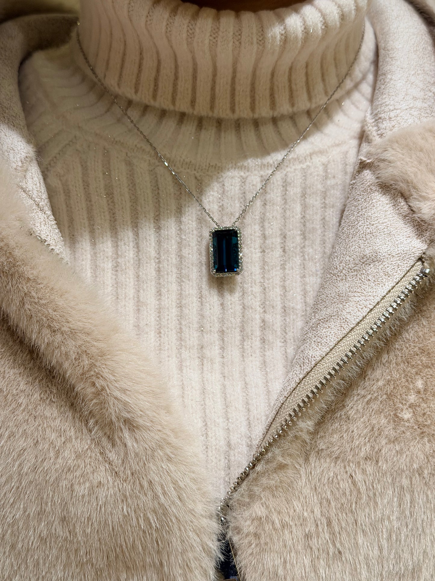 17. PT インディコライト トルマリン ネックレス