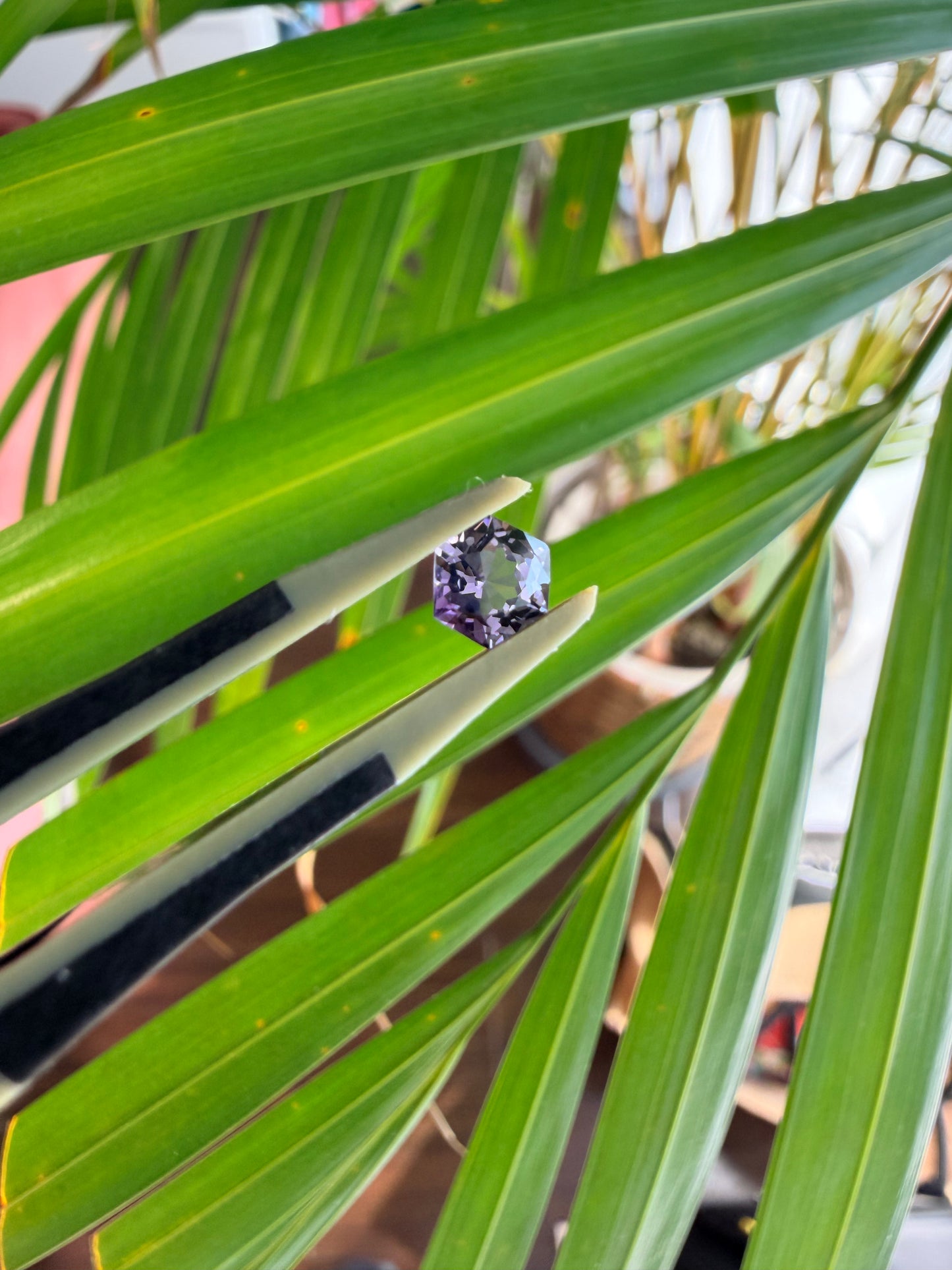 【ヘキサゴンカット③】天然　スピネル　約0.435ct