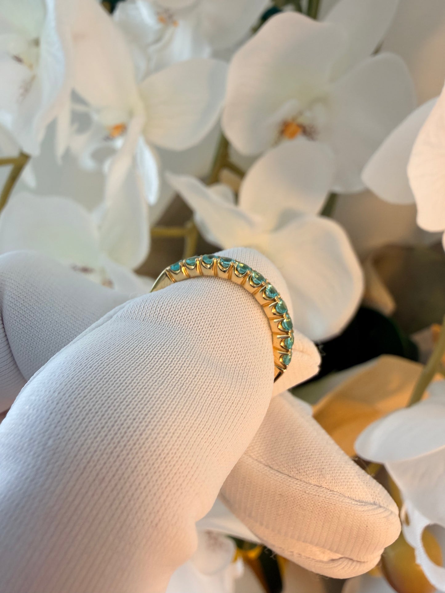 02. 【天国の海をハーフエタニティに】YG　パライバトルマリン　ハーフエタニティリング