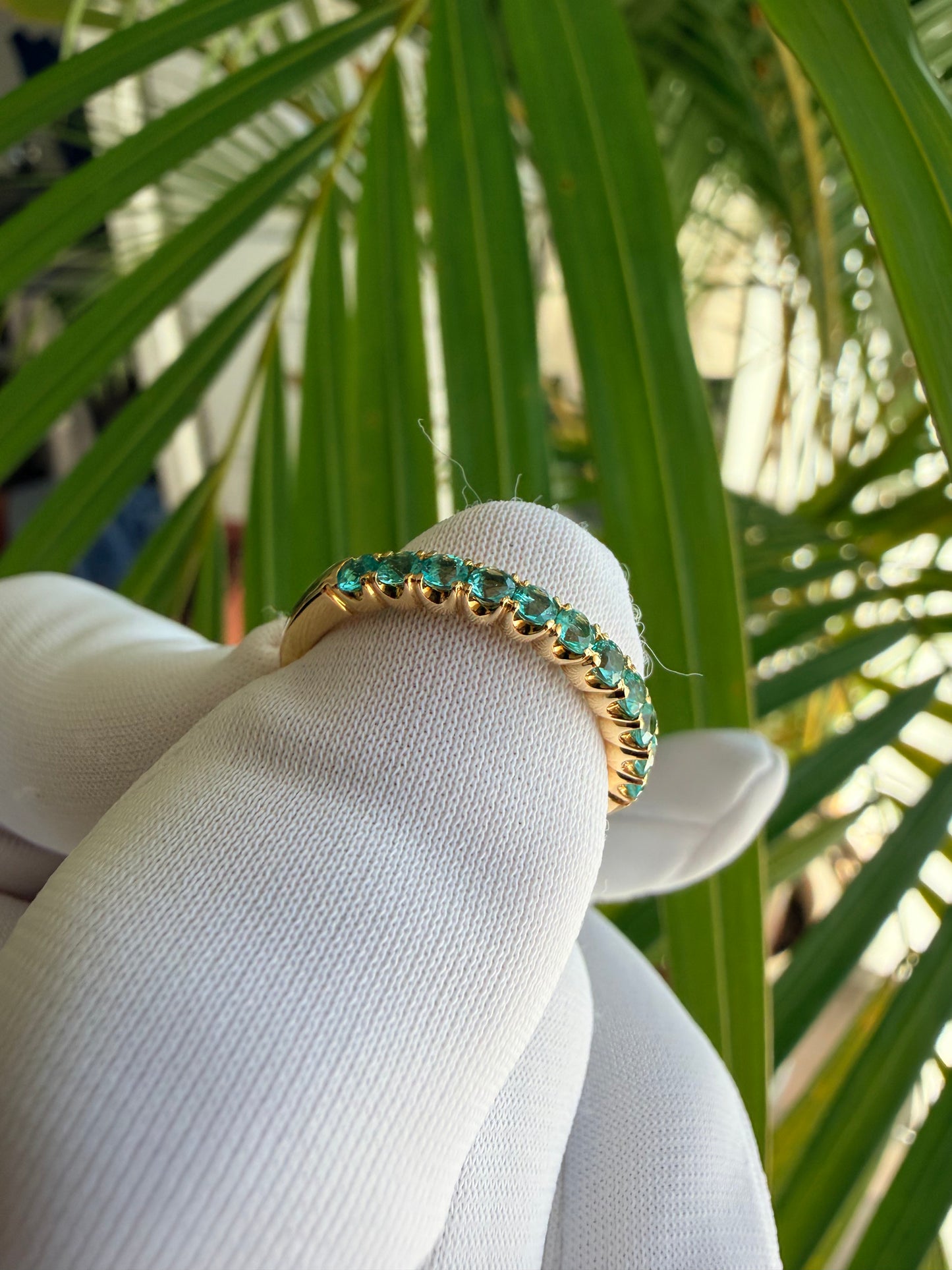 02. 【天国の海をハーフエタニティに】YG　パライバトルマリン　ハーフエタニティリング