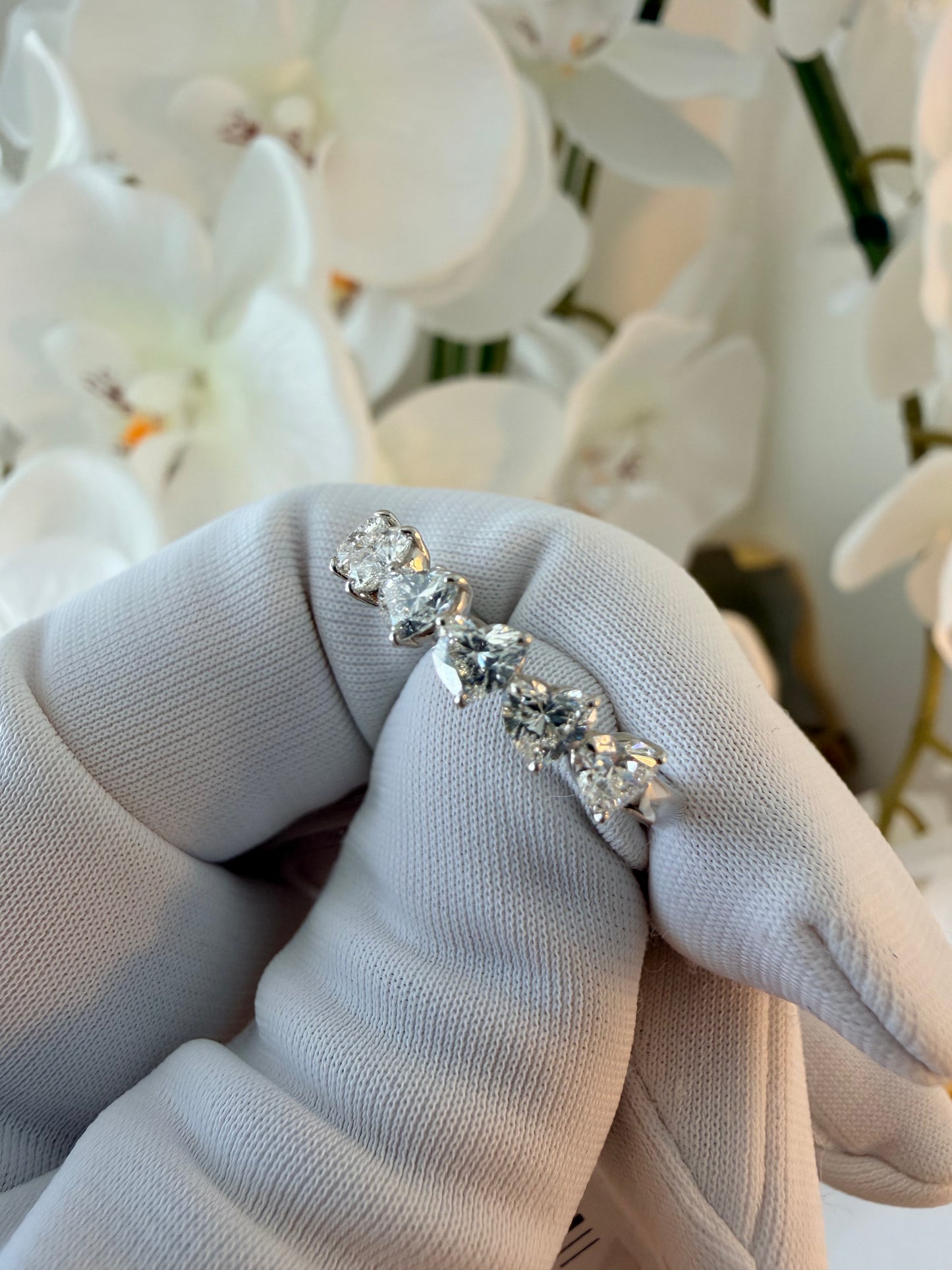 03. 【寄り添う♡ハートシェイプハーフエタニティ】PT　ダイヤモンド　リング