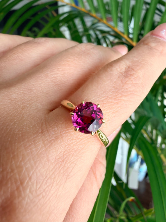 10.  【ソリテール】YG 6本爪ピンクトルマリンリング