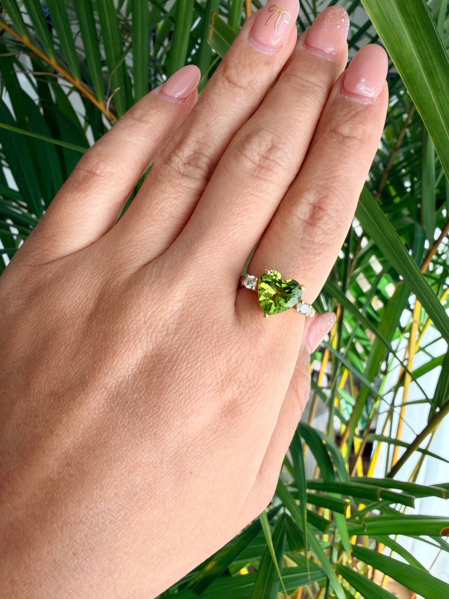 07. 【オトナのハートリング】YG　ハートシェイプペリドットリング