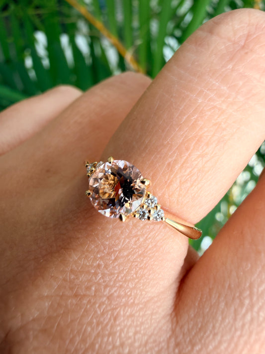 16. YG　0.82ctモルガナイトリング