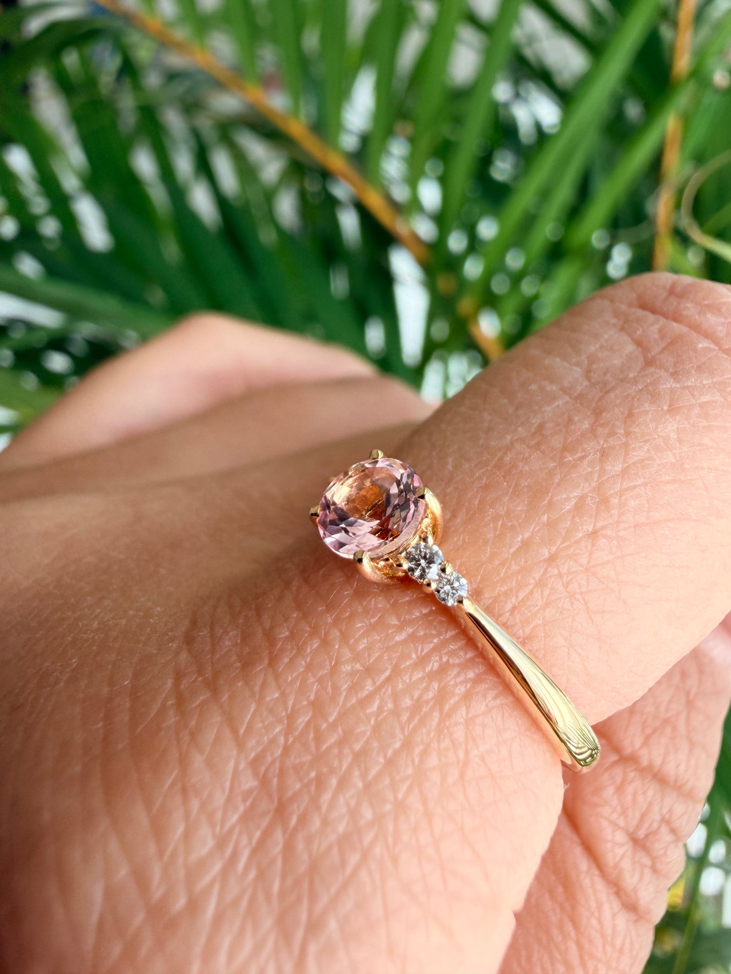 17. YG　0.54ctモルガナイト　リング