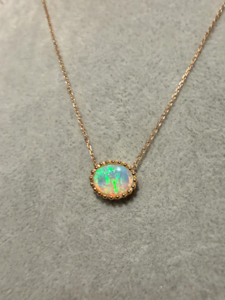 26．【印象派オパール】YG オパールネックレスpetit