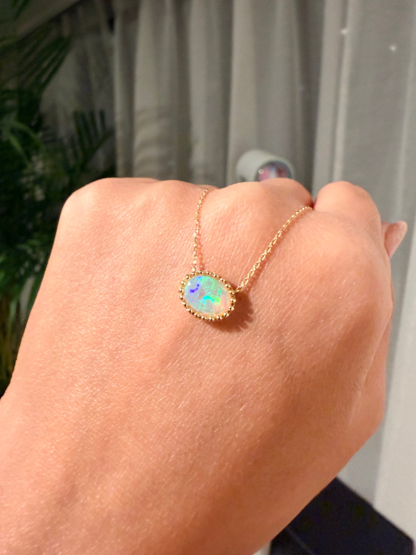 26．【印象派オパール】YG オパールネックレスpetit