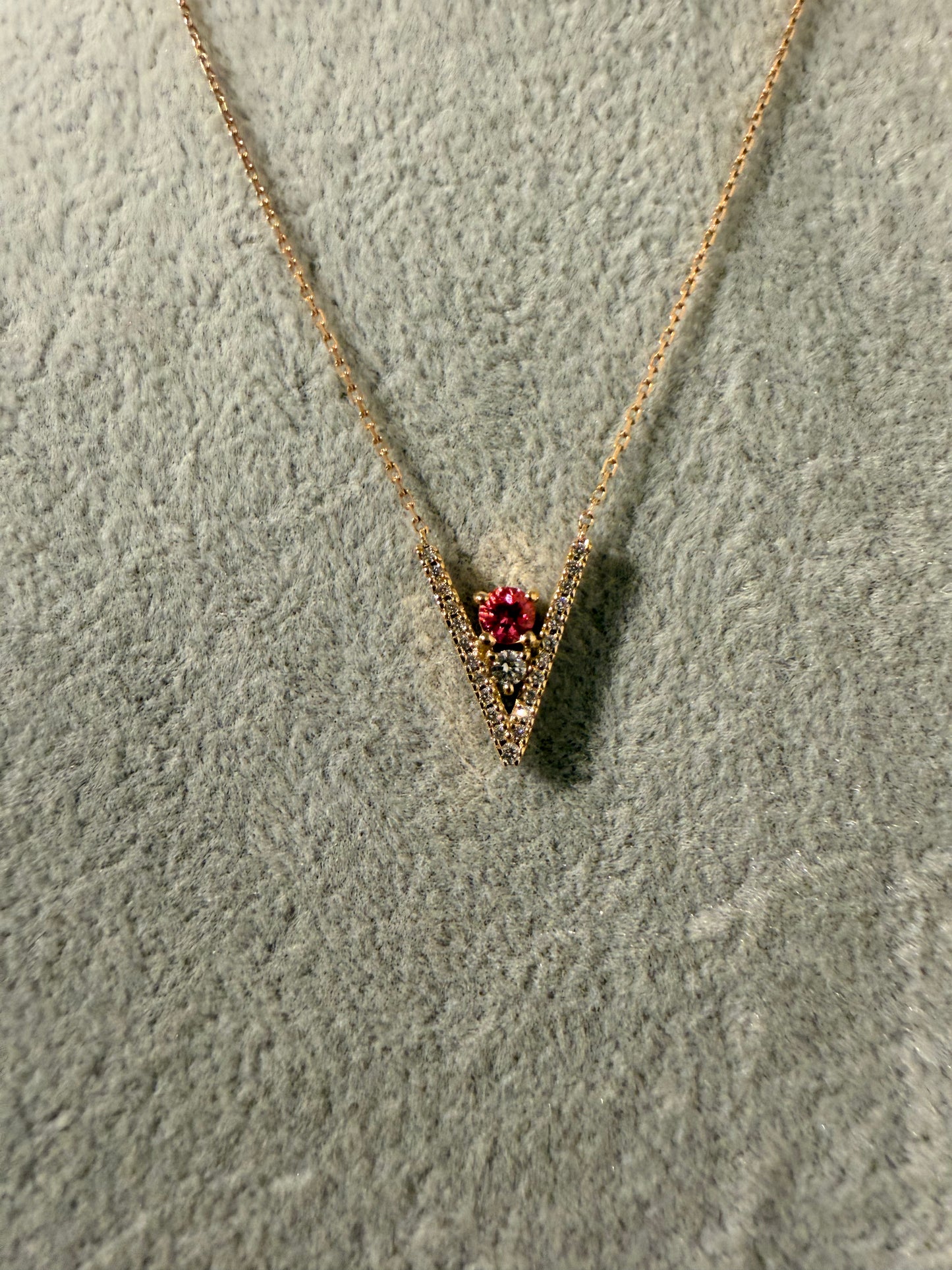 28.【Victory】 YG スピネルネックレス