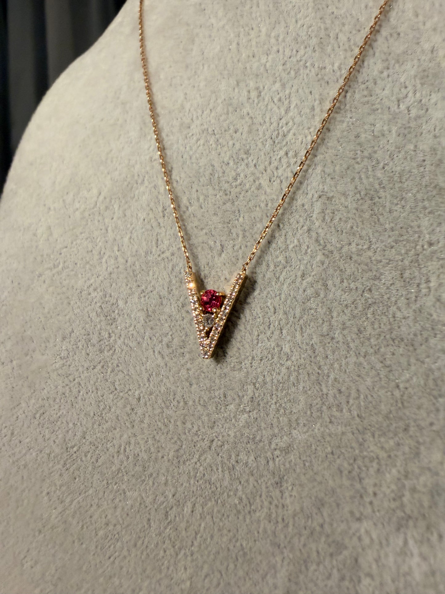 28.【Victory】 YG スピネルネックレス