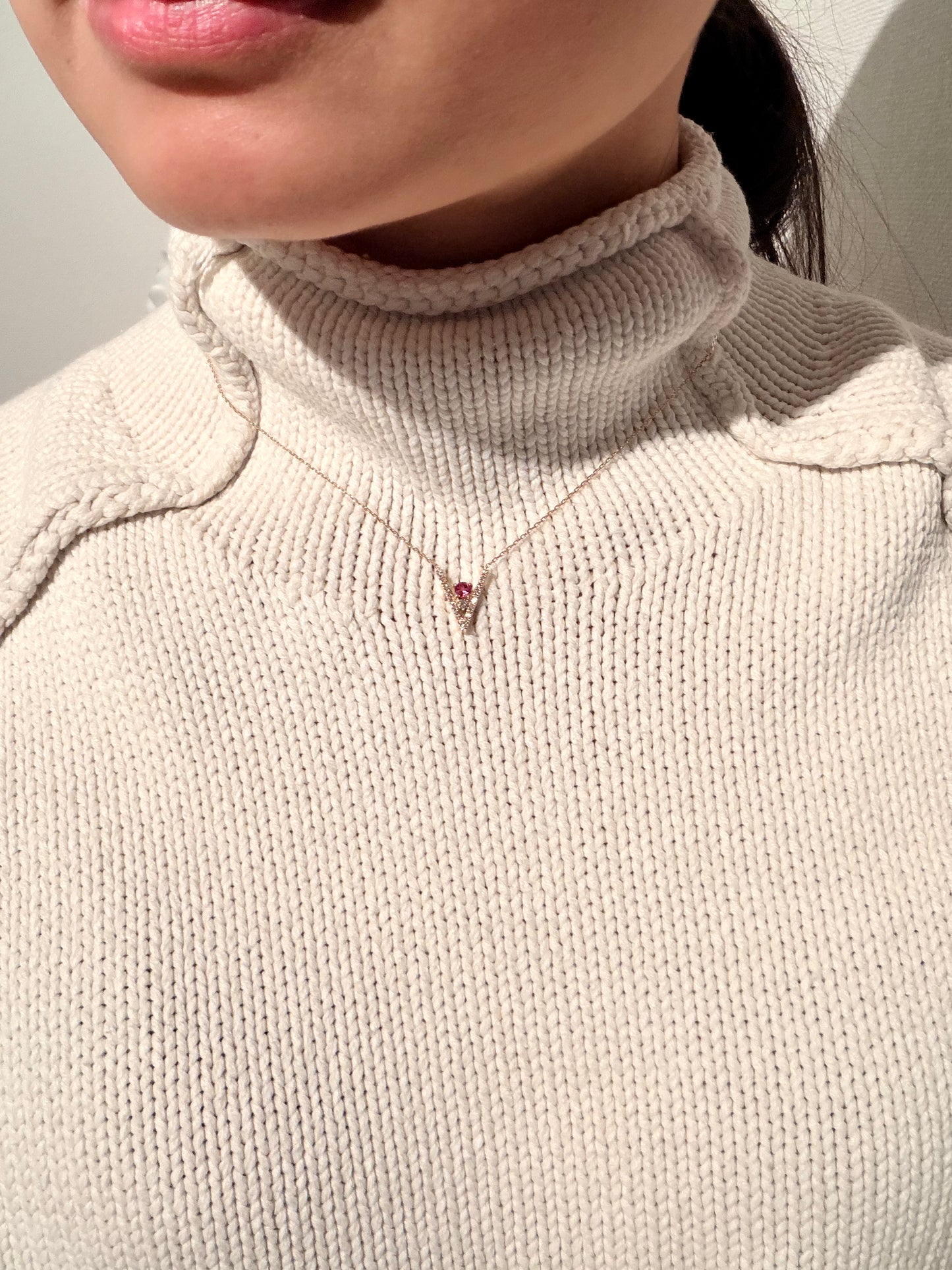 28.【Victory】 YG スピネルネックレス