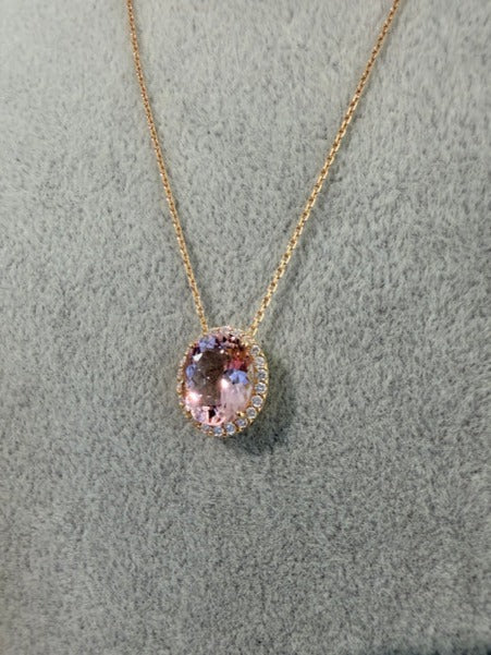 29. 【Candy】YG オーバル モルガナイトネックレス