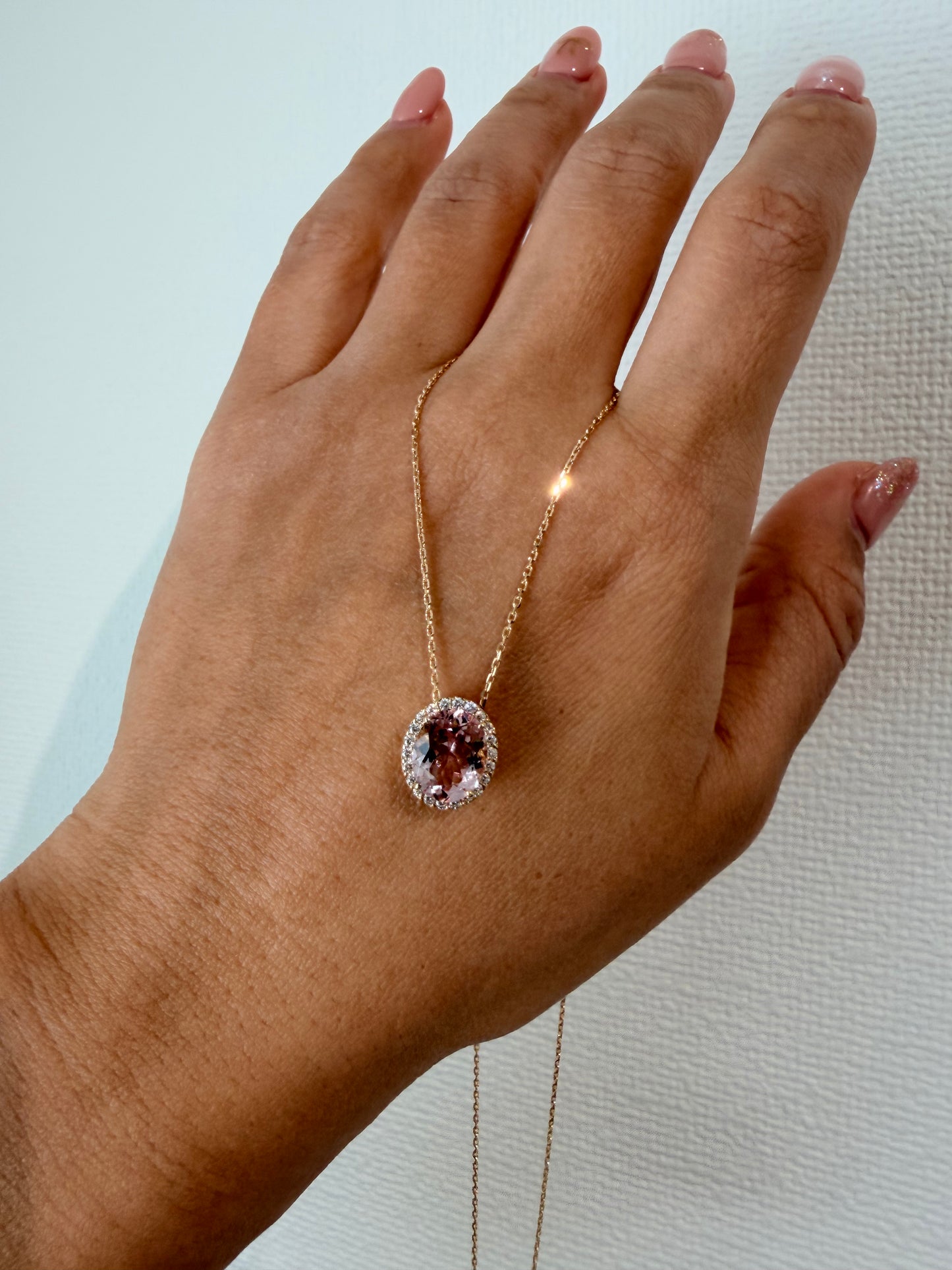 29. 【Candy】YG オーバル モルガナイトネックレス