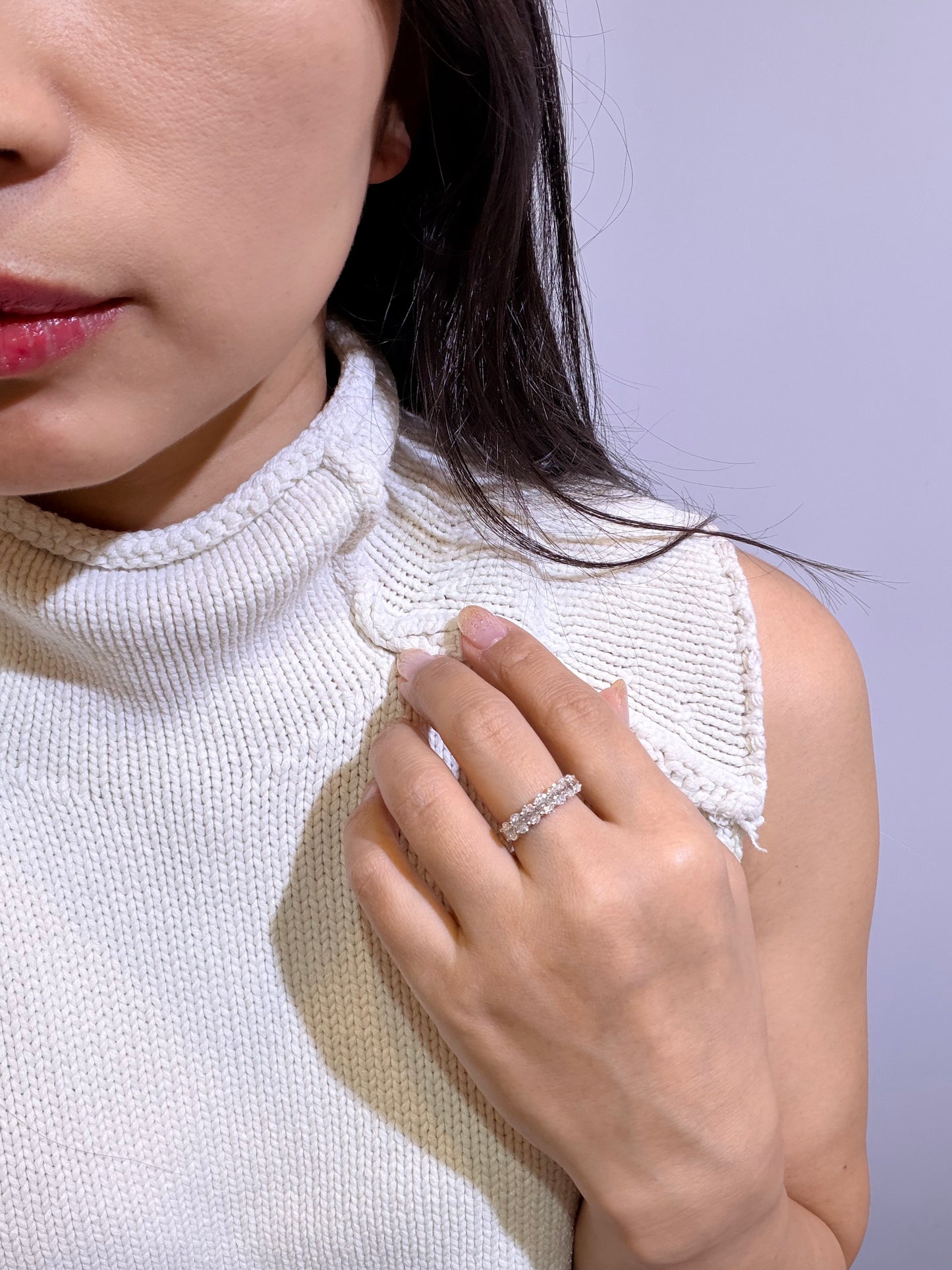 【1.66ct オーバル ハーフエタニティリング】