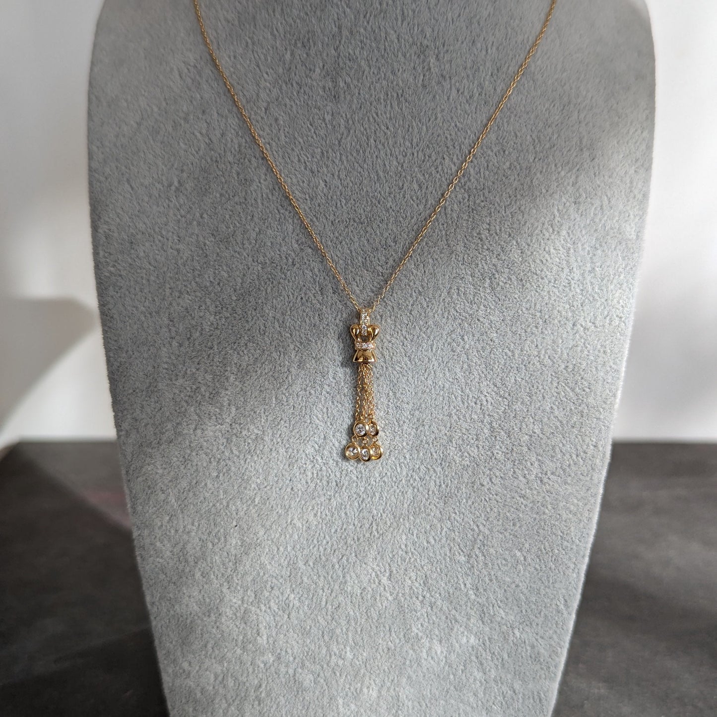 4. ダイヤモンドタッセルネックレス YG 0.33ct