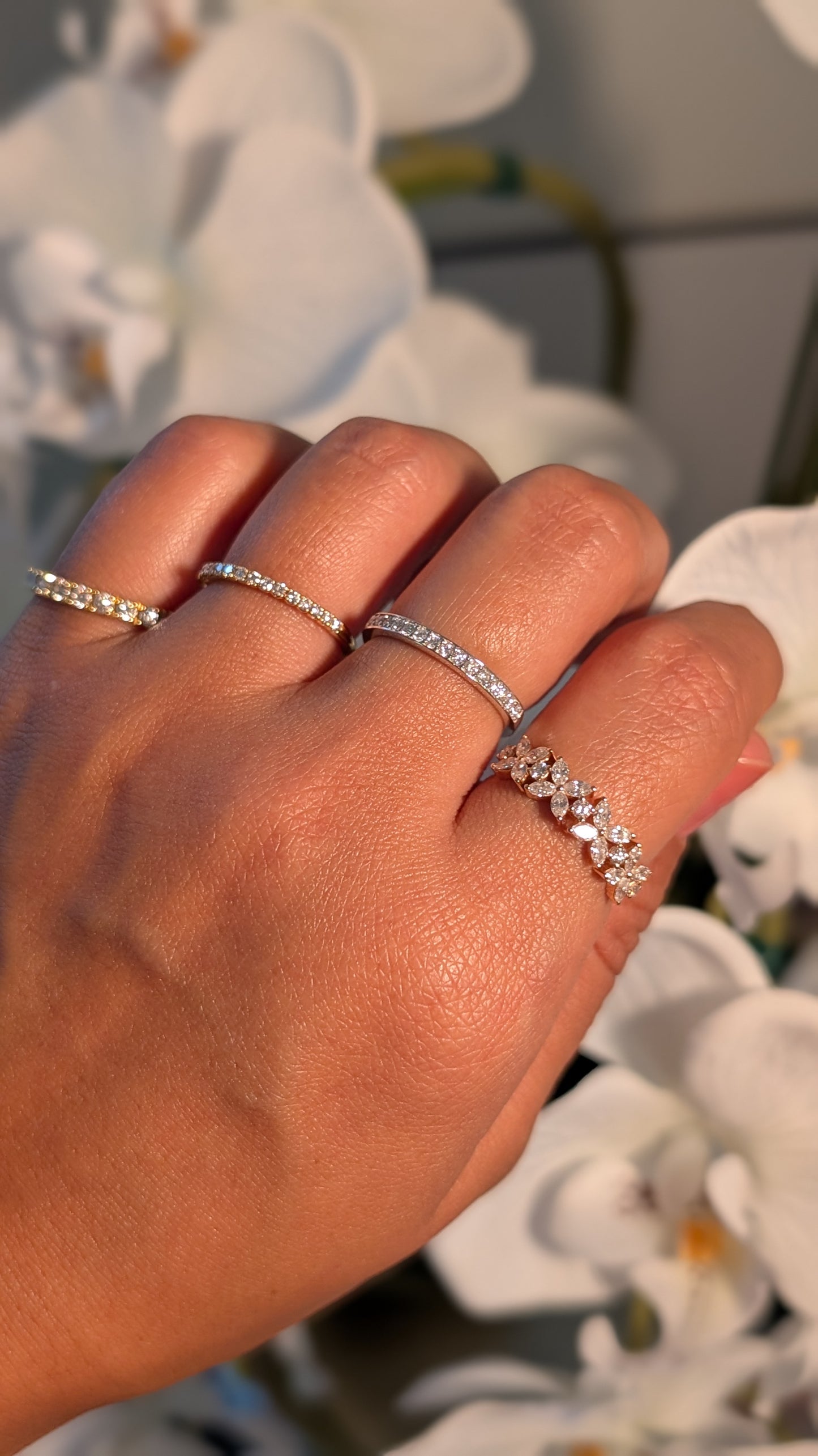 PT 約2.1mm･0.2ct 細身 レール留め風ハーフエタニティリング
